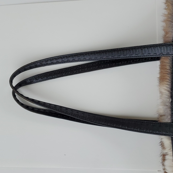 Cole Haan Grey Wool Black Leather and Rabbit Fur Trim Shoulder Bag Purse - Picture 4 of 9